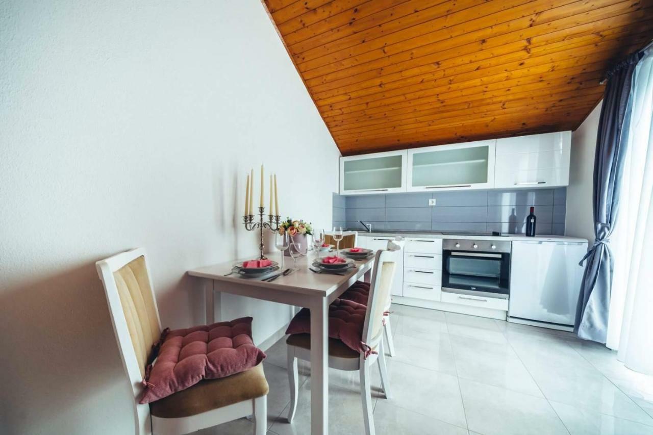Apartments Juric Celina Exterior photo